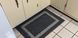 How to Dry Kitchen Rugs Faster after Washing