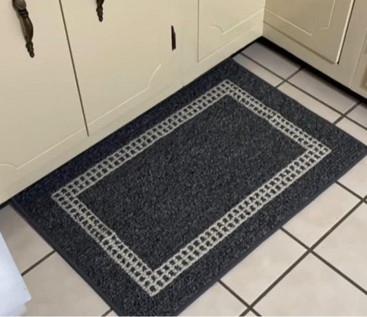 How to Dry Kitchen Rugs Faster after Washing